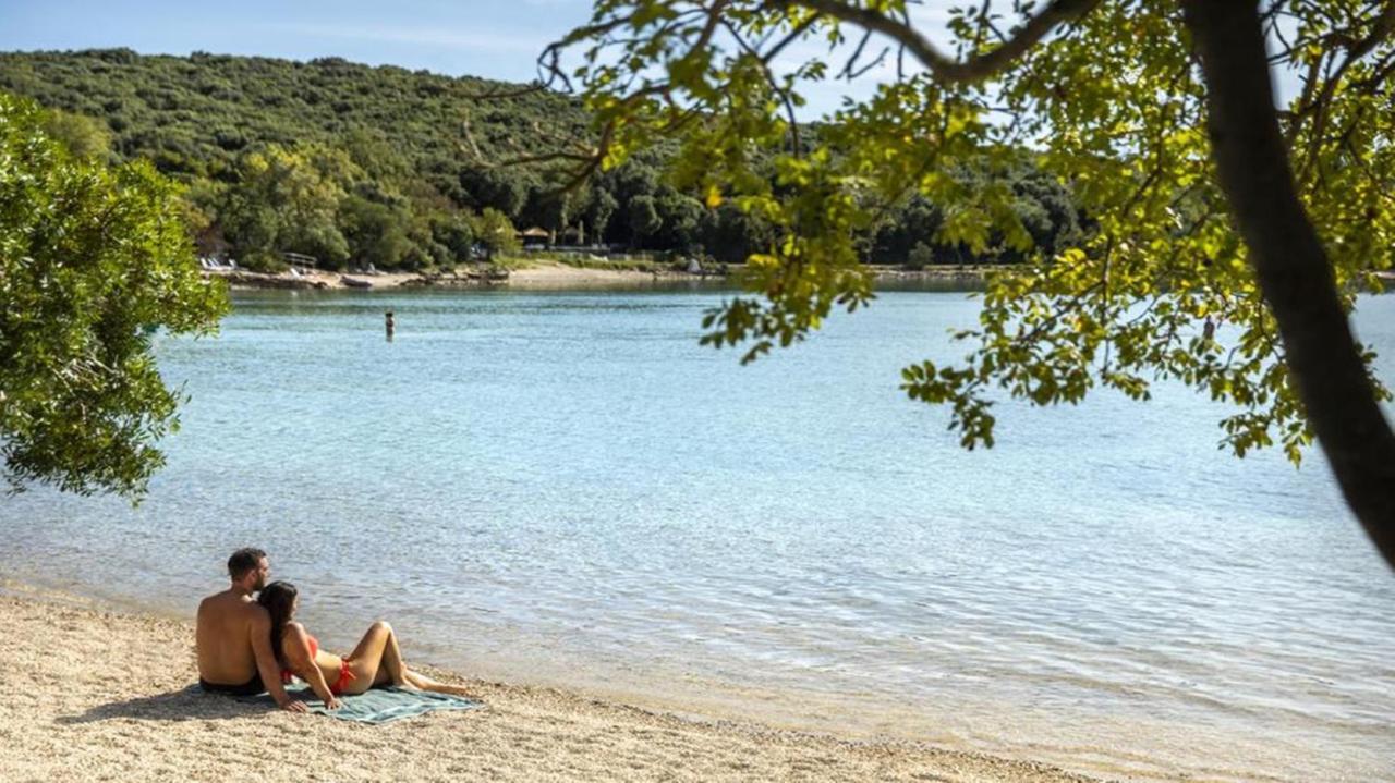 Paradise Beach Apartments Ρόβινι Εξωτερικό φωτογραφία