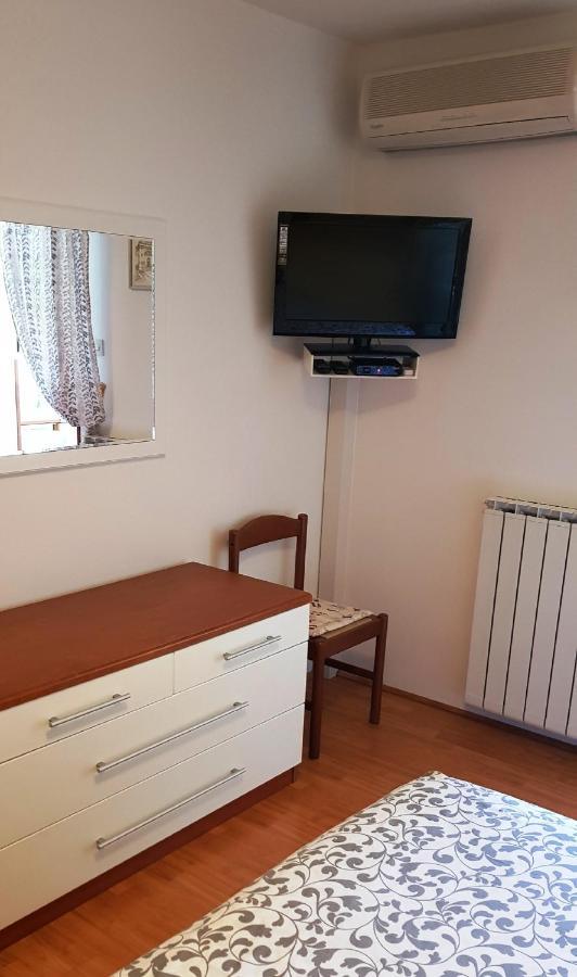 Paradise Beach Apartments Ρόβινι Εξωτερικό φωτογραφία