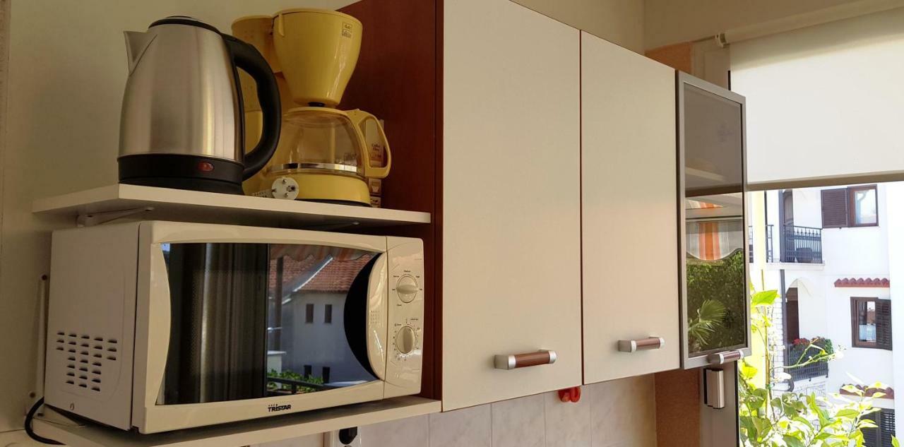 Paradise Beach Apartments Ρόβινι Εξωτερικό φωτογραφία