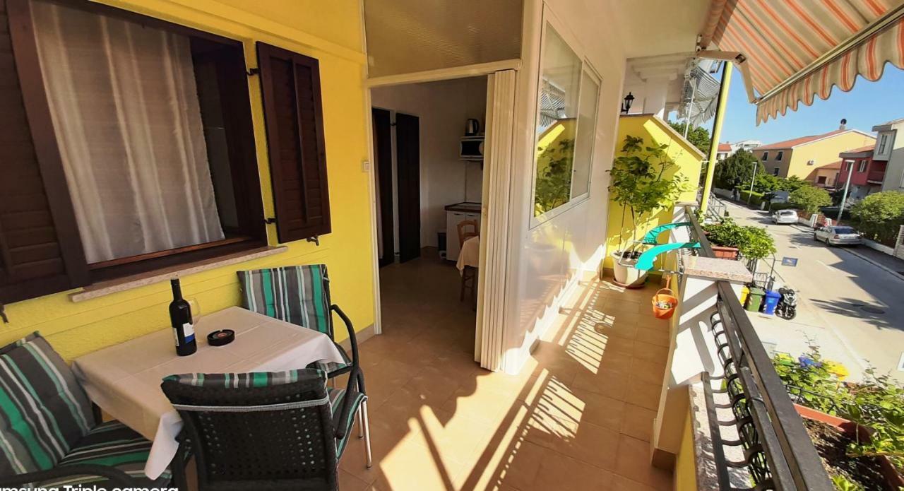 Paradise Beach Apartments Ρόβινι Εξωτερικό φωτογραφία