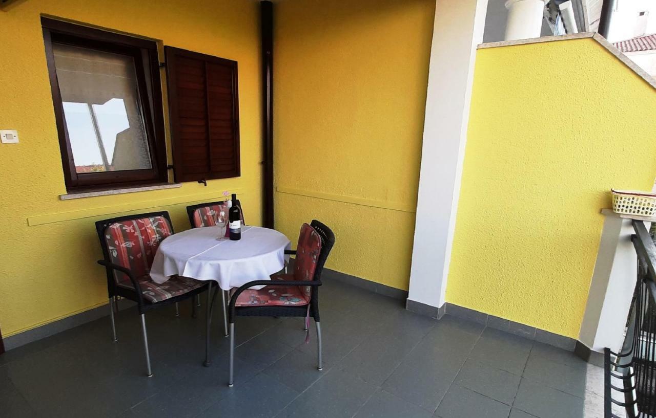 Paradise Beach Apartments Ρόβινι Εξωτερικό φωτογραφία